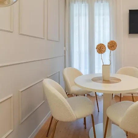 Essenza Magnolia - Luxury