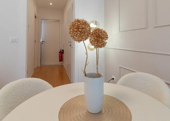 Essenza Magnolia - Luxury アパート ペスカーラ